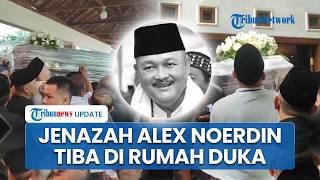 Jenazah Eks Gubernur Sumsel Alex Noerdin Tiba di Rumah Duka, Bakal Disalatkan di Masjid Agung