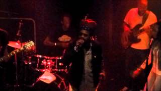 michael rose (black uhuru) - bull in the pen (live)