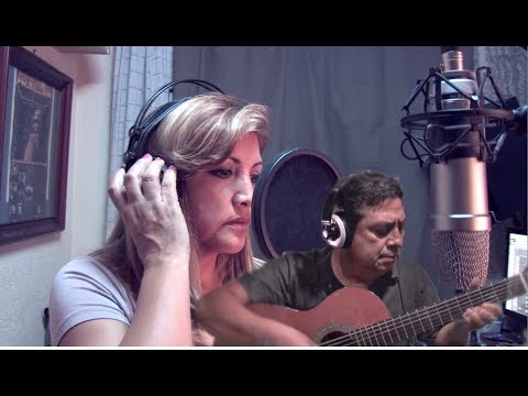 DÚO DEL RECUERDO  Aquella noche de tu partida/Secreto amor (invitada especial Juanita Burbano)