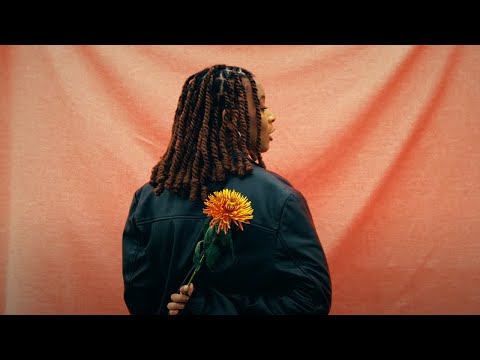 Vicky R - LOBBY (Clip Officiel)