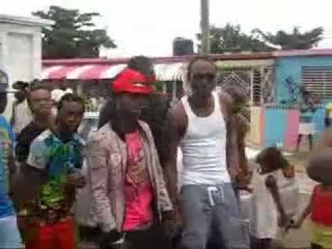POPCAAN ,SHAWN STORM ,JEFFREY HYPE  INFRONT DI SCENES {RAVING} (VIDEO) AUG 2011