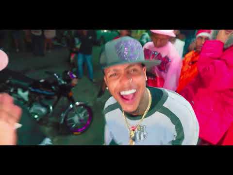 Yong gare and 3 more