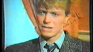 David Bowie - USA 1983 - Live At Five (Boys Keep Swinging, Peace On Earth)