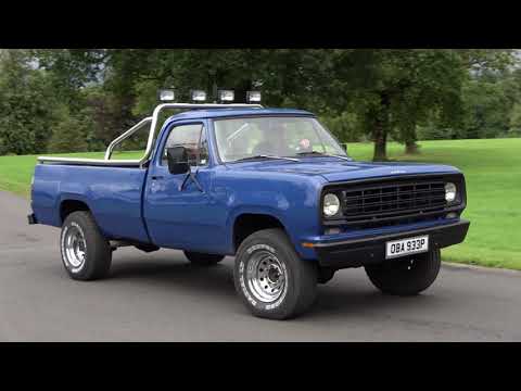CLASSIC CARS DEPARTING A CAR SHOW