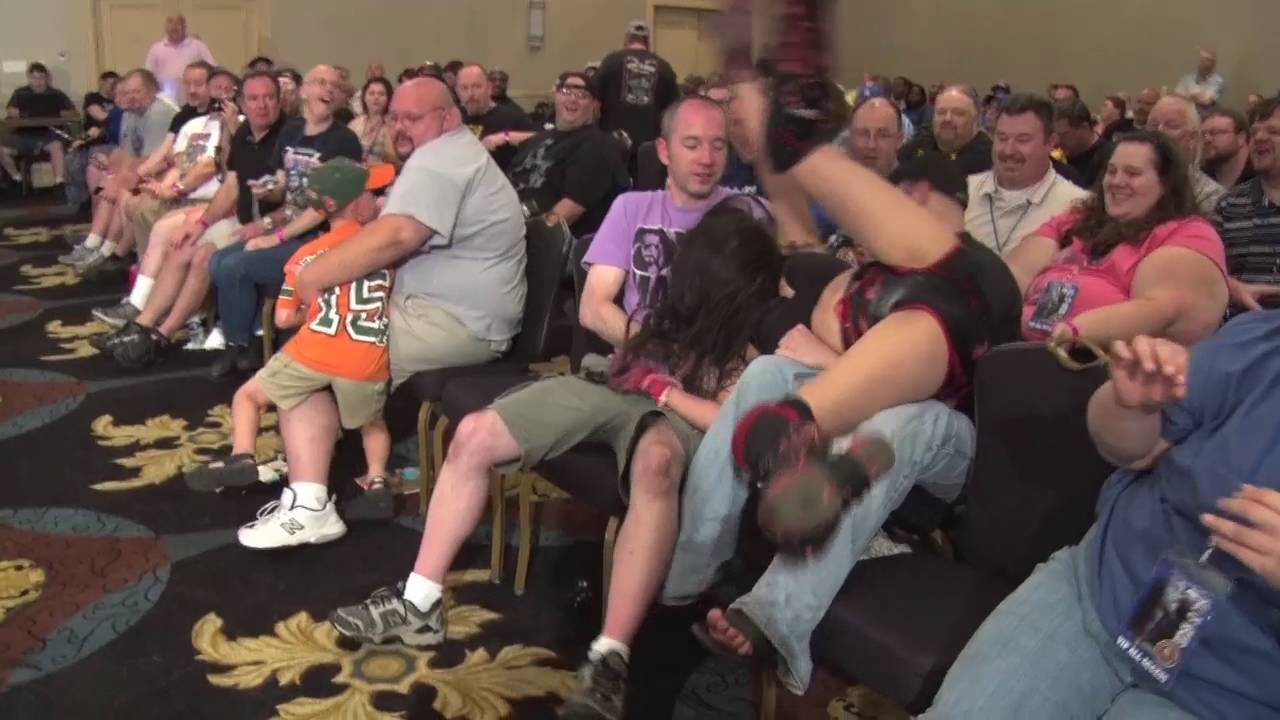 Queens of Combat 13 - Preview