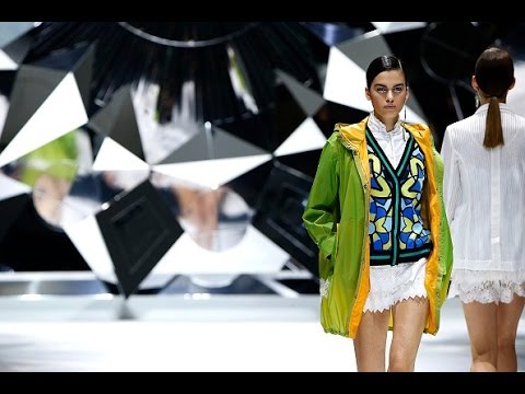 Shiatzy Chen | Spring Summer 2017 Full Fashion Show | Exclusive