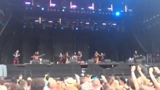 Red Hot Chilli Pipers - Wake Me Up T in the Park
