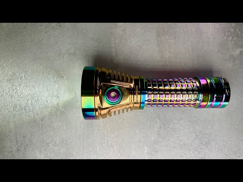 FireFlies E12C - 12x osram W1 - golden rainbow - custom aux [BEAMSHOTS - w/ air pollution]