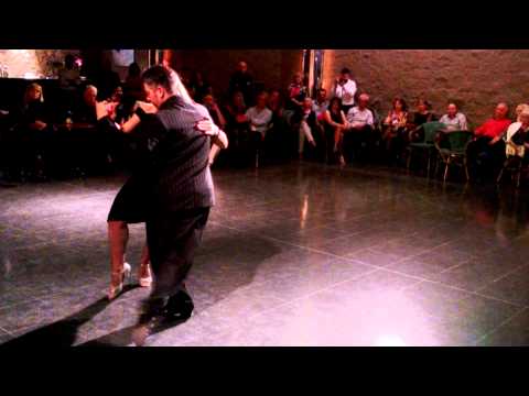 Juan y Silvia Tango- Milonga La Fábrica-Osvaldo y Graciela 1