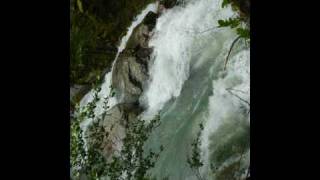 preview picture of video 'Nooksack Falls Tour, Mount Baker Highway'