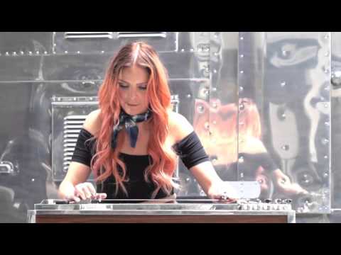 Rivera Venus Deux Played with Pedal Steel by Andrea Whitt