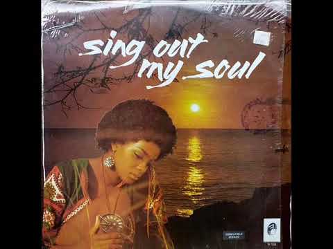 Holy Name Choir and Dixieland -  "Fill The Pots With Water" - Side 2- B 5