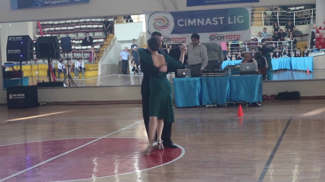 SENAY ÖNAL & BERK UKA TDSF 2016 FİNAL SOLOSU