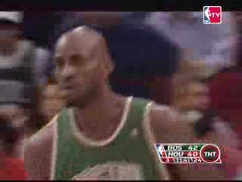 Houston 22-win streak broken by Boston Celtics