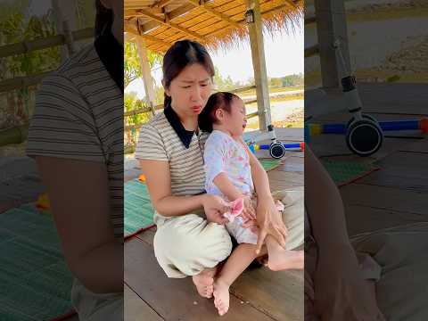 ฮันนาห์ถูกใบพัดเครื่ิองตัดหญ้าบาด #คนไทยเป็นคนตลก #ตลก #ละครสั้น #ฝากกดติดตาม #เพื่อความบันเทิง