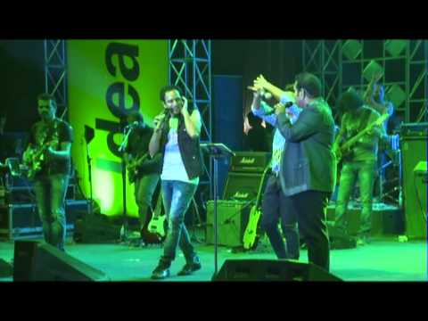Sonu kocher Sonu kocher with Bollywood singer Shankar mahadevan