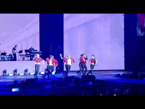 Stray Kids Maniac Tour Day 2 Sydney - Hellevator, TOP, Victory Song