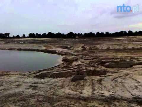 Budowa sztucznego jeziora w Ligocie Górnej jest na półmetku