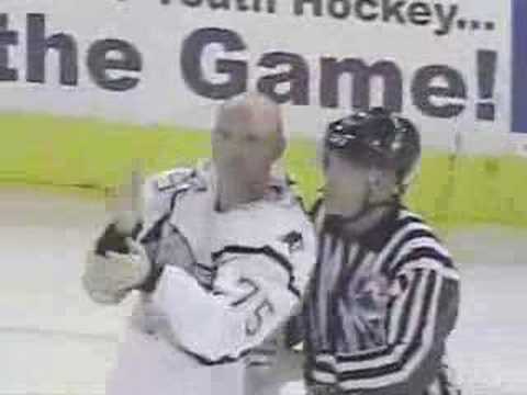 Andre Deveaux vs Pete Vandermeer