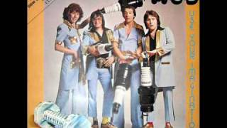 MUD- Under the moon of love  1975