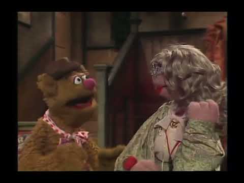 The Muppet Show - 118: Phyllis Diller - Backstage #3 (1976)