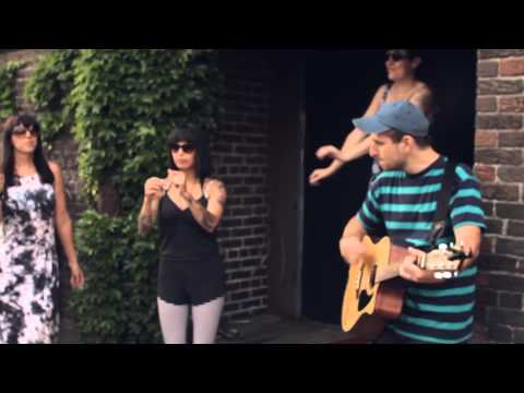 Tilly and the Wall | Fell Down the Stairs | Afterhours Session #13