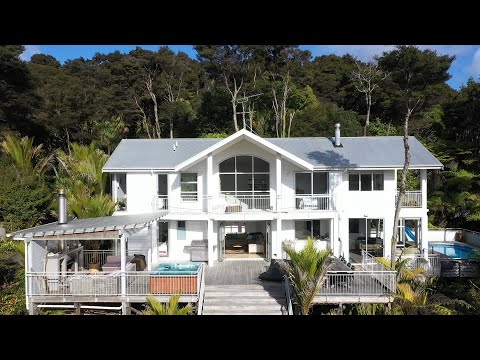 4 Helios Place Titirangi