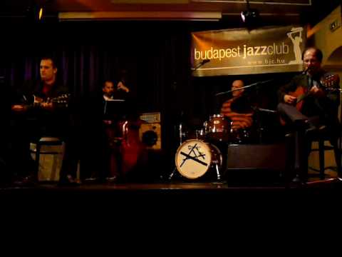 Vivo Sonhando - Tom Jobim