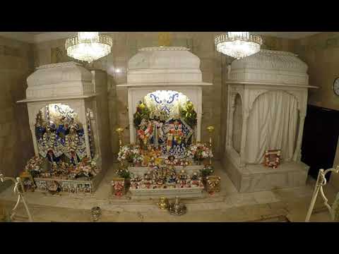 Sringara Arati - Monday 3 January 2022 - 7:00am - 7.30am