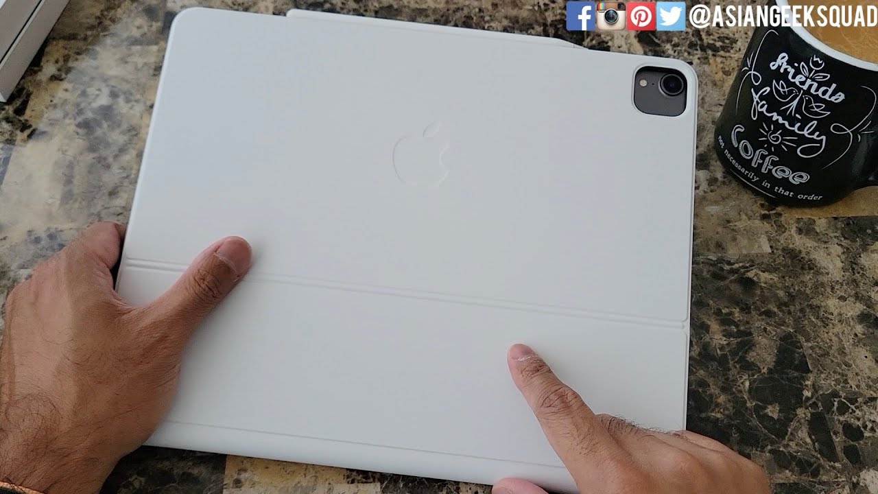 Unboxing the Apple Magic Keyboard in White for 12.9-inch iPad Pro M1 2021 - 5th Gen