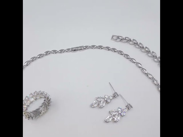 طقم زركون مناسبات فاخر تصاميم ألماس