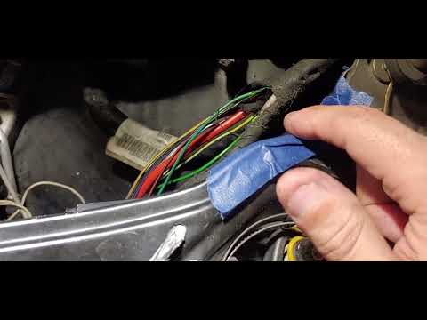 Bad cooling fan controller. 2004 Mercedes C230 w203 cooling fan not working