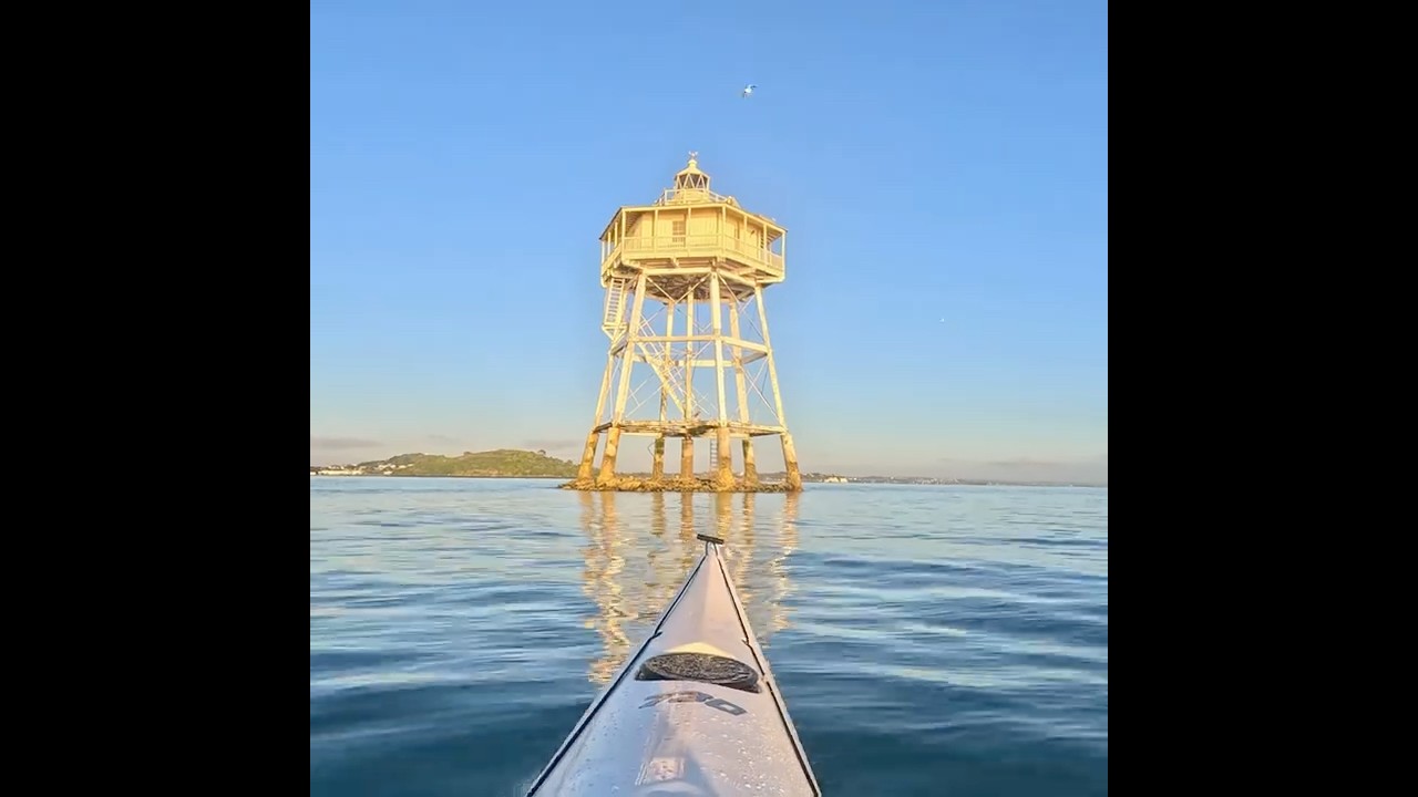 Bean rock lighthouse #lighthouse #phare #kayaking #newzealand