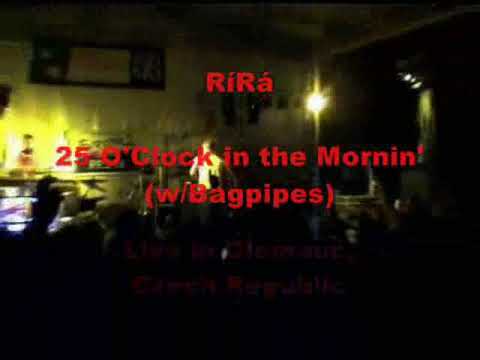 RíRá - 25 O'Clock with Bagpipes live in Olomouc, Czech Republic.