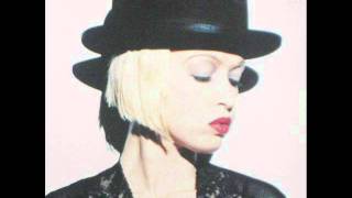 CYNDI LAUPER-broken glass-