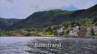 preview picture of video 'Balestrand, Norway: Smörgåsbord with a View'