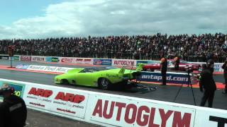 preview picture of video 'FIA Pro Modified - Graham Ellis 6.262/242.78mph vs. Andy Frost 6.592/220.09mph'