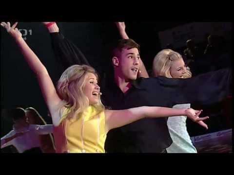 Markéta Konvičková & Daniel Mrózek & Elis - Nestůj a pojď (Galashow s latinou, 12.10.2013)