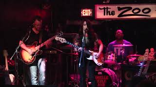 Danielle Nicole Band - &quot;Baby Eyes&quot; - Zoo Bar, Lincoln, NE - 08/16/17