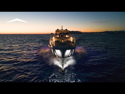 Azimut GRANDE-32M video