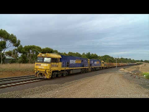 MP2 Pacific National Steel Train (3/5/2018) - PoathTV Australian Railways
