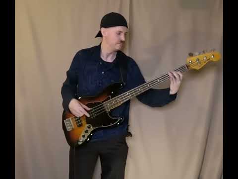 Chromatic Jazz walking bass line in A sharp or B flat 8 2022