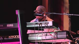 Frank McComb - A Song For You [Tribute to Donny Hathaway]