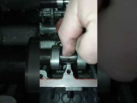 I had the oil pressure light on and this is what happened... 😱