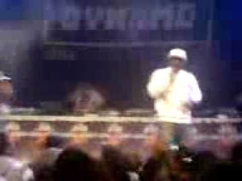 R.Kay  Ft. Kempi - Kid vd Laan (Live @ Dynamo 19/12/09)