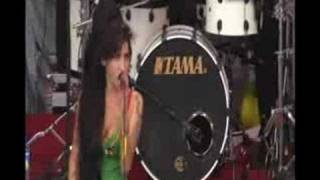 Amy Winehouse - Fuck Me Pumps (Live at Glastonbury 2007)