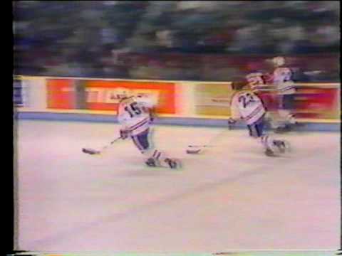Montreal Canadiens vs Red Army Dec 31st 1979 - part 4