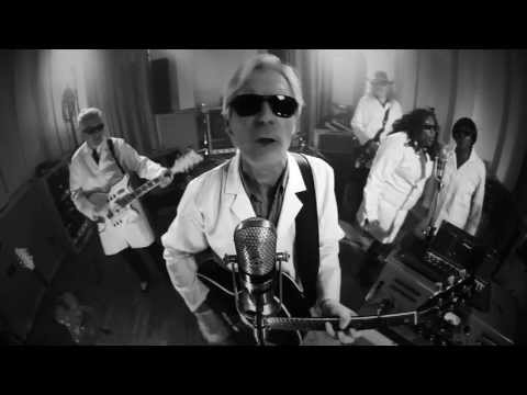 Andy Bown - Rubber Gloves (Official Video 2011)