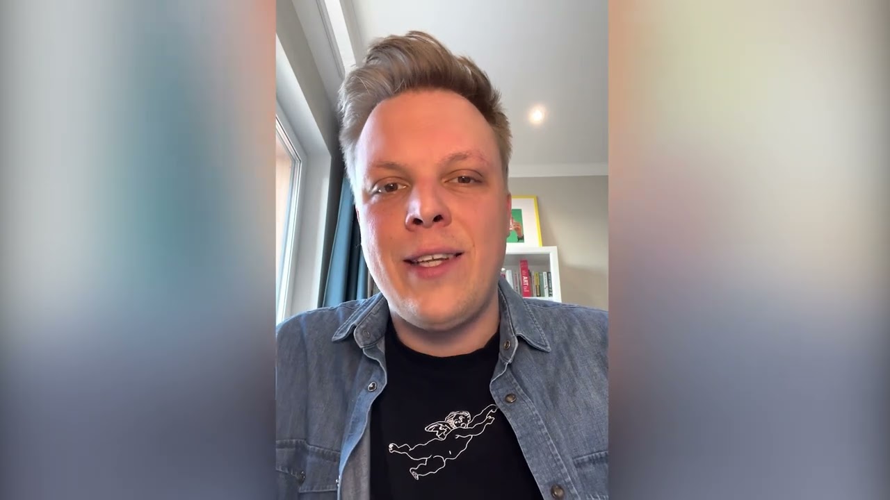 Запустить видео
