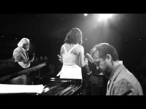 GARY BARTZ plays Si Tu Vois Ma Mère- Live At The Lincoln Centre
